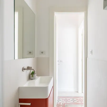 Iflat Lovely With View On Pope Window Appartement