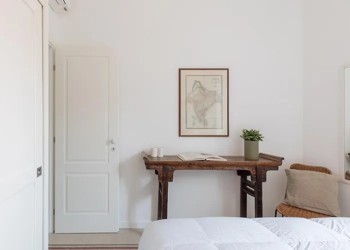 Iflat Lovely With View On Pope Window Apartamento