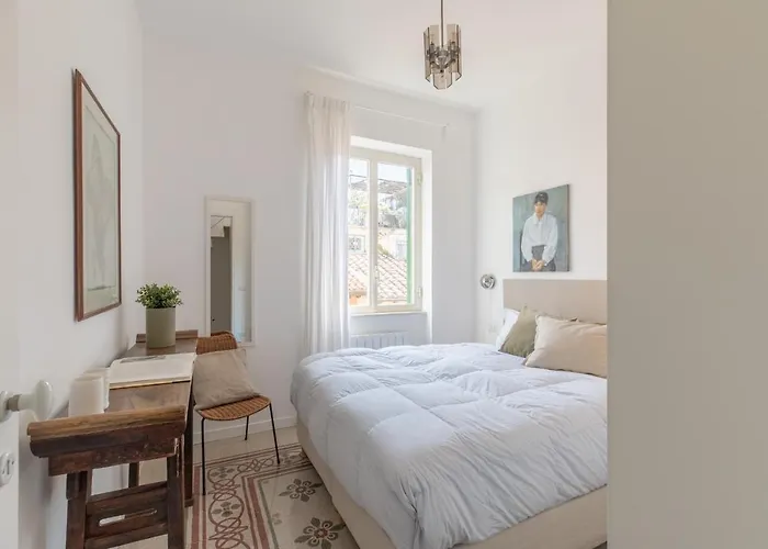 Iflat Lovely With View On Pope Window Apartamento