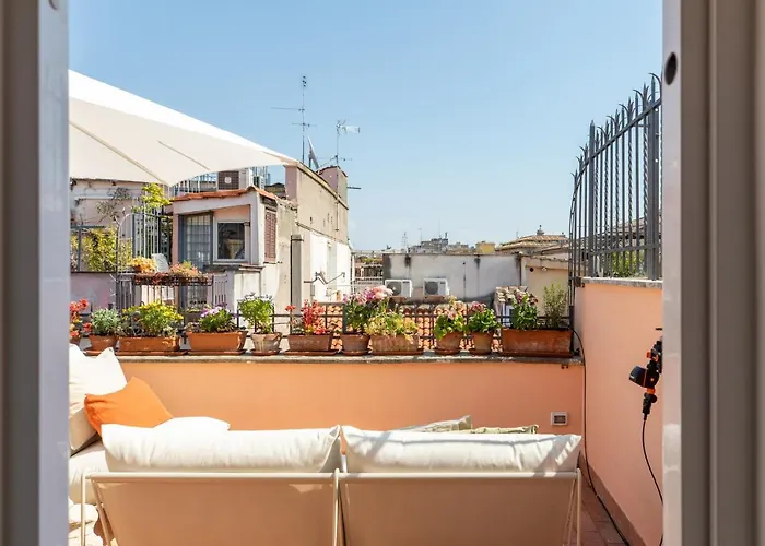 Apartamento Iflat Lovely With View On Pope Window